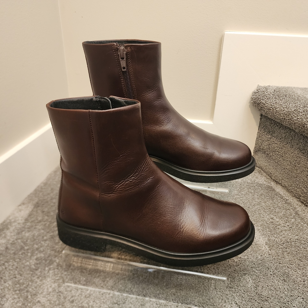 Ecco Metropoke Amsterdam Brown Ankle Boots